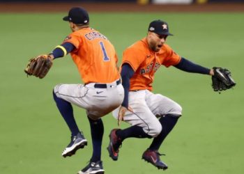 los astros a un partido de repetir red sox 2004 los rays mlb en español beisbol