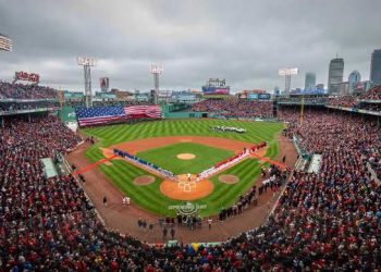 fenway lleno boston red sox mlb en español beisbol No echo de menos el béisbol, echo de menos con quién veía el béisbol 