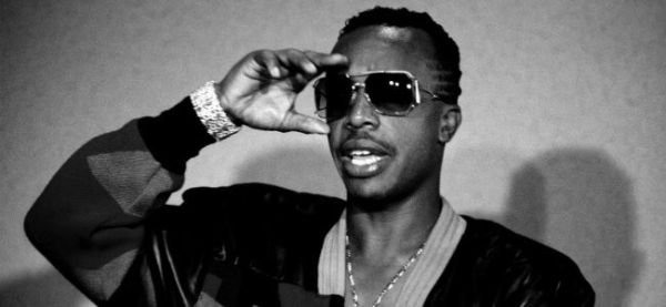 MC Hammer y los Oakland Athletics